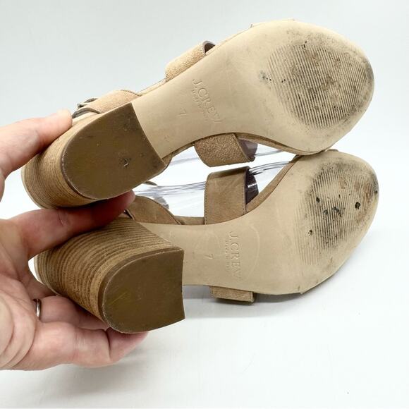 J. Crew Aubrey Mid-Heel Sandals Cream Suede Sz 7 Office Preppy Cocktail Minimal - Picture 10 of 11
